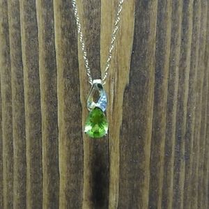 10k Gold Peridot Necklace
